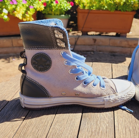 Converse All-Star  Chuck Taylor High Boot Sneakers - Picture 1 of 10